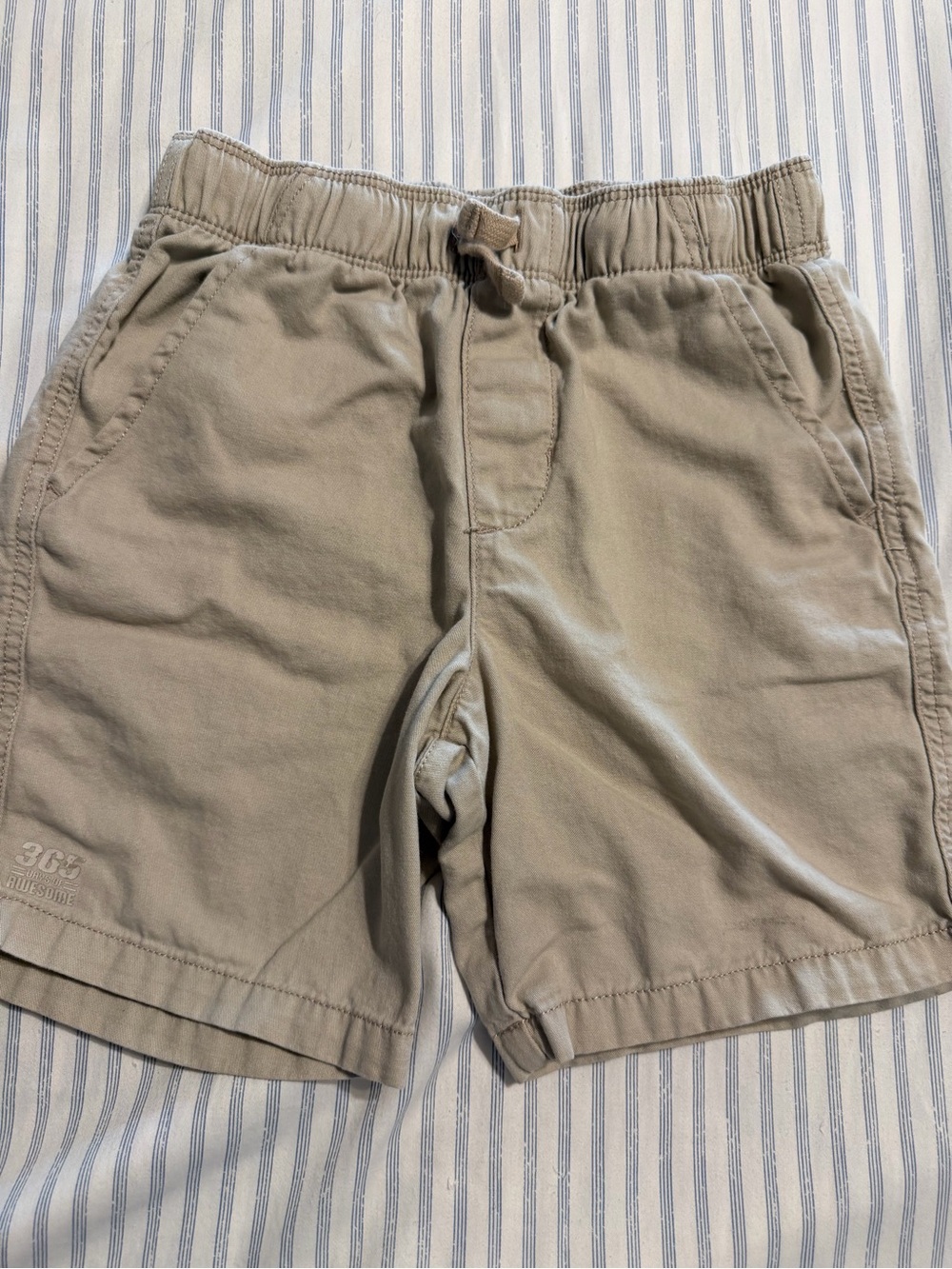 2 for$6✨Garanimals Boys Khaki Elastic Waist Pull-On Shorts, Size 7